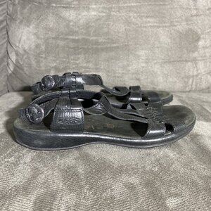 Keen Women's Size 7- Emerald City Sandals Black Leather Sandal With Side Buckle